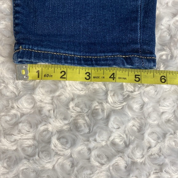 Rock & Republic Kashmiere crop jeans size 8 distressed and stretch! - Picture 7 of 10